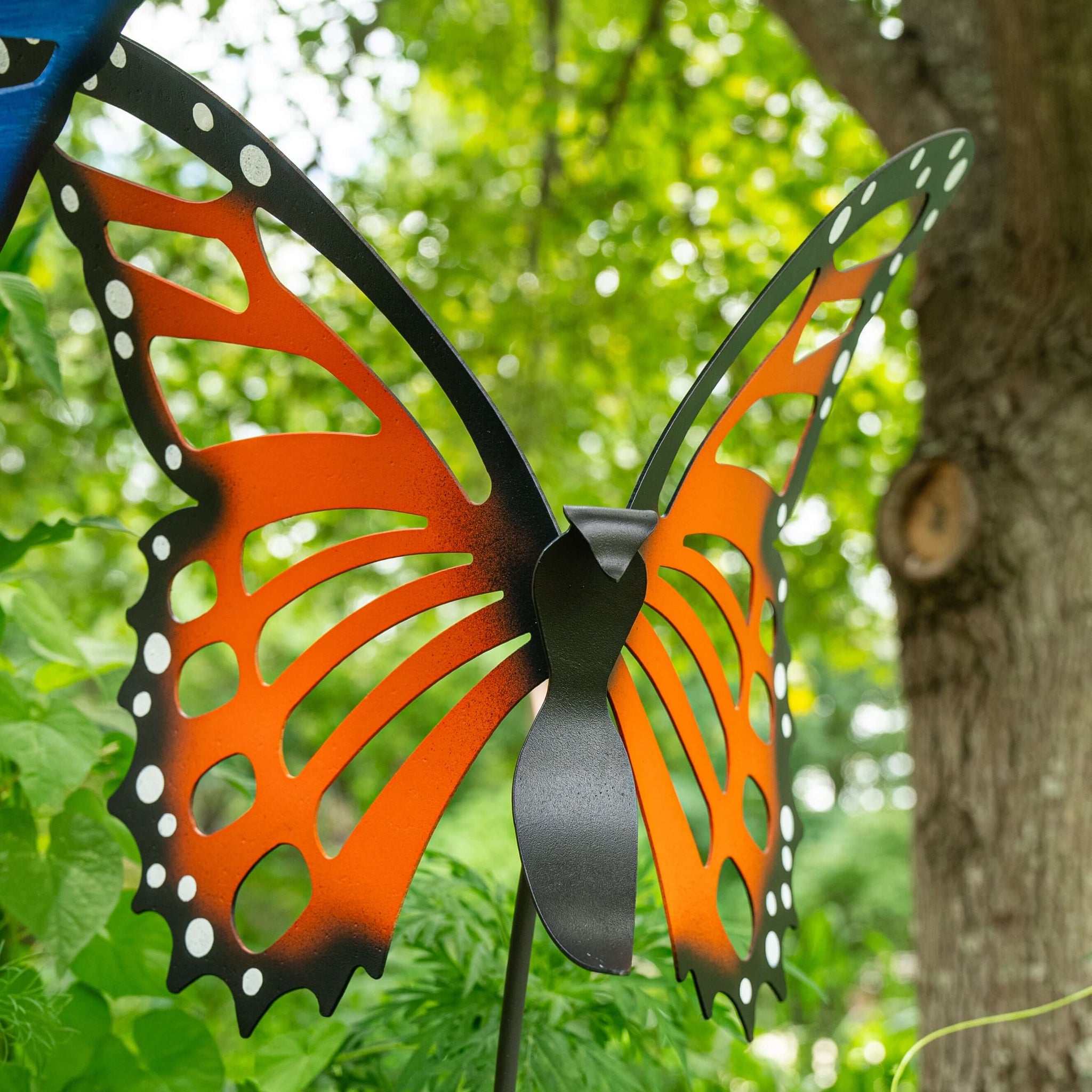 Butterfly S レッド 2枚セット Butterfly Garden Stakes - Lawn Ornaments - Cricket Forge